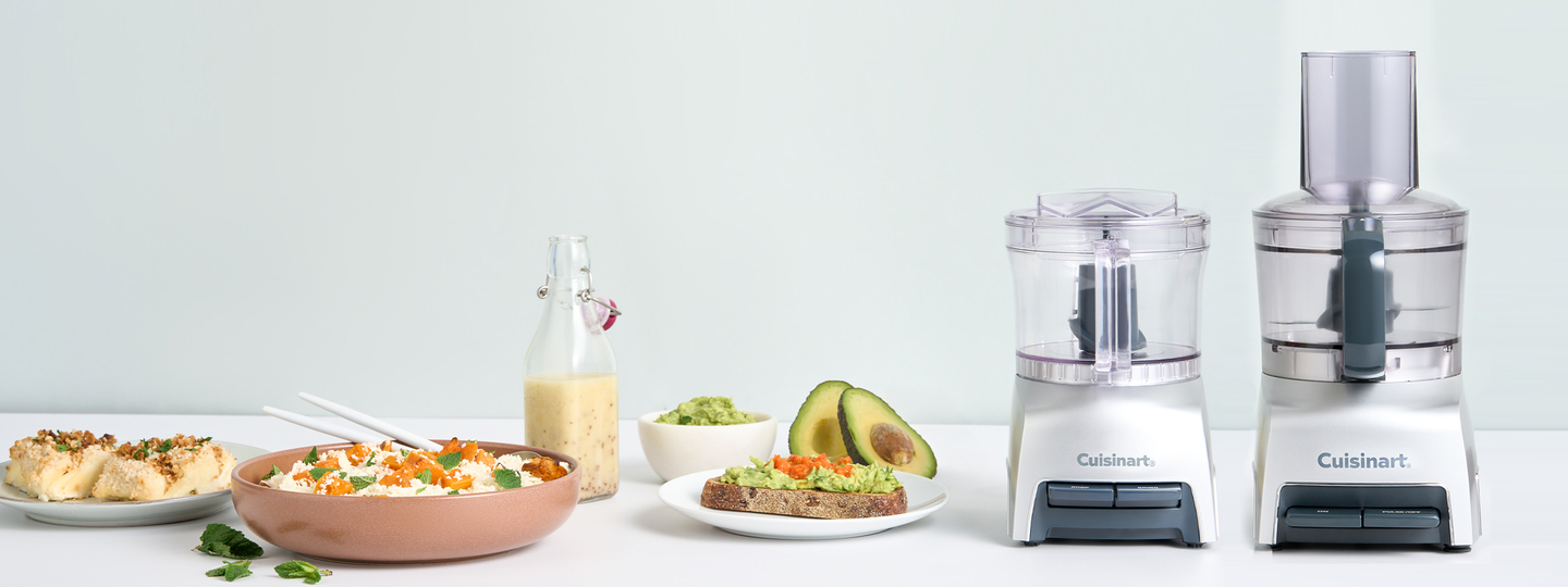 robot culinaire avec bols &agrave; salade